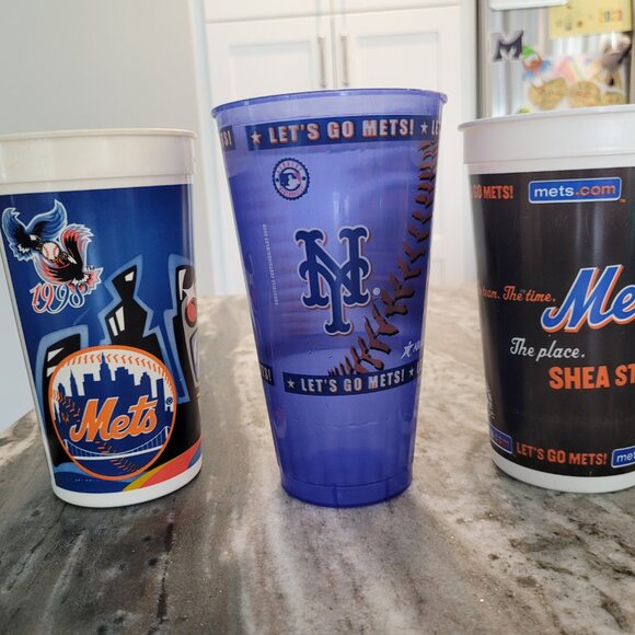 Lot Of 8 New York Mets Plastic Souvenir Cups Shea 2004 40th Year Subway Series - Picture 11 of 13